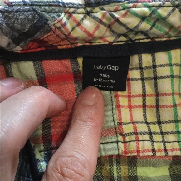 Baby Gap patchwork button down - Picture 3 of 4